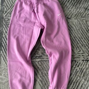 Nike womem Pink Sweatpants
